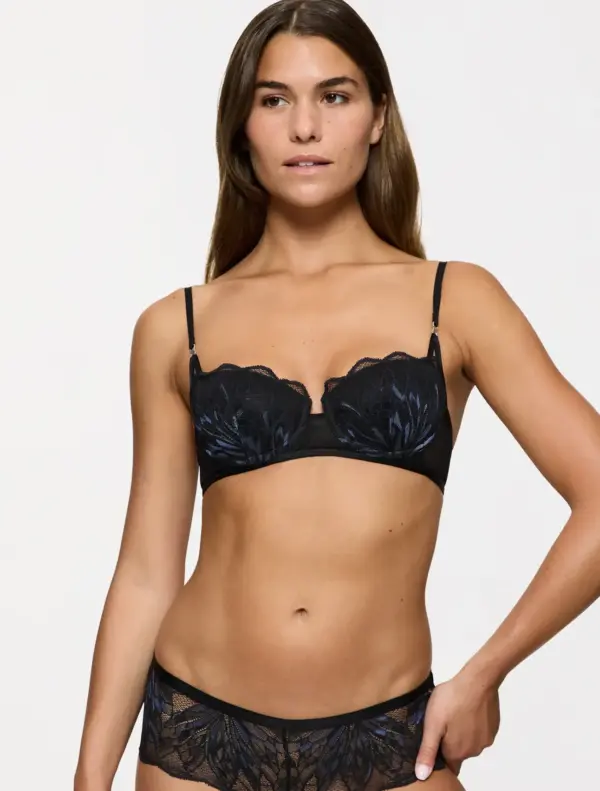 Triump BH Crazy Stupid Love WHP - Beugel bh voorgevormde balconette bh met kant - Sexy lingerie dames