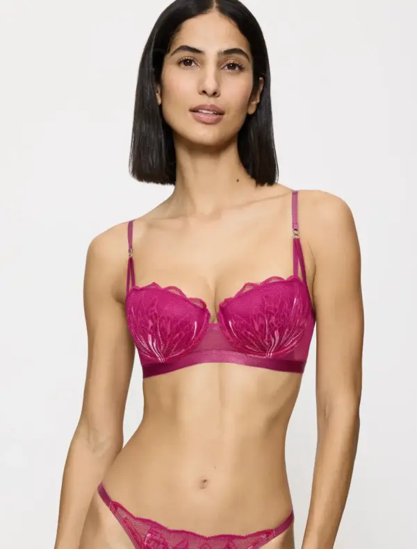 Triump BH Crazy Stupid Love WHP - Beugel bh voorgevormde balconette bh met kant - Sexy lingerie dames