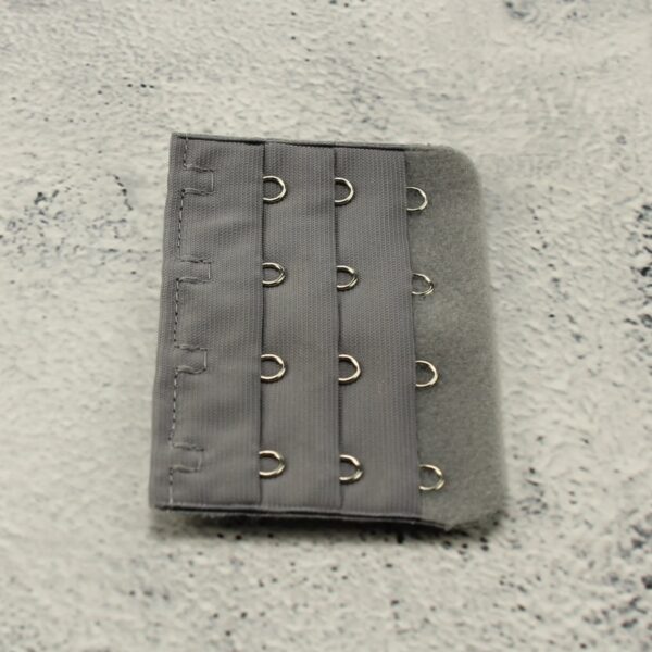 Op en Top BH Verlengstuk / Verlenger 4 Haaks Donker Grijs (per stuk)